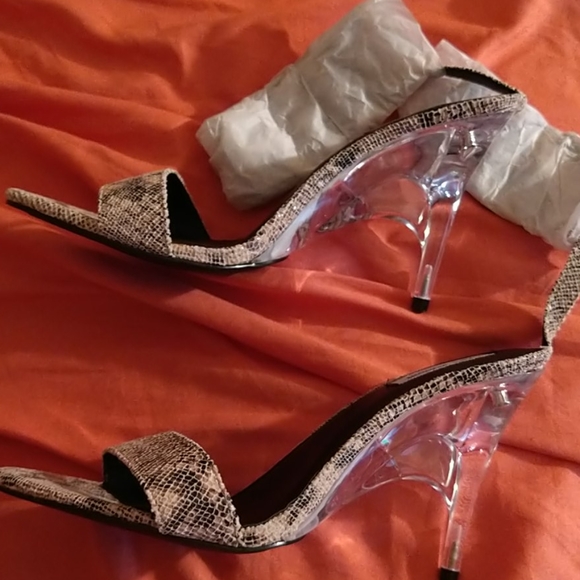 Shoes - Picture 2 of 2